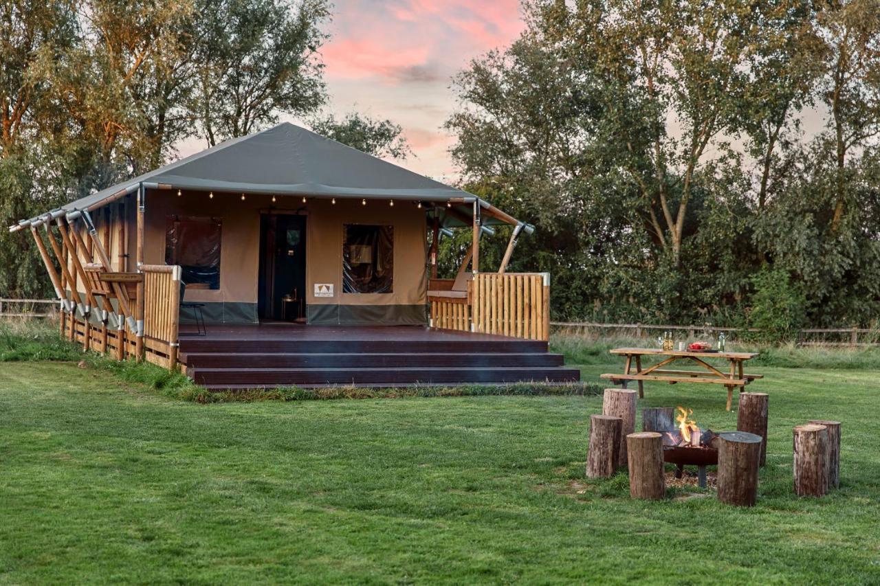 Horsley Hale Farm Glamping Hotel Ely Bilik gambar