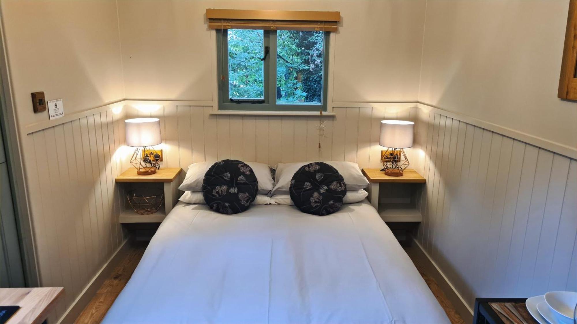Horsley Hale Farm Glamping Hotel Ely Bilik gambar