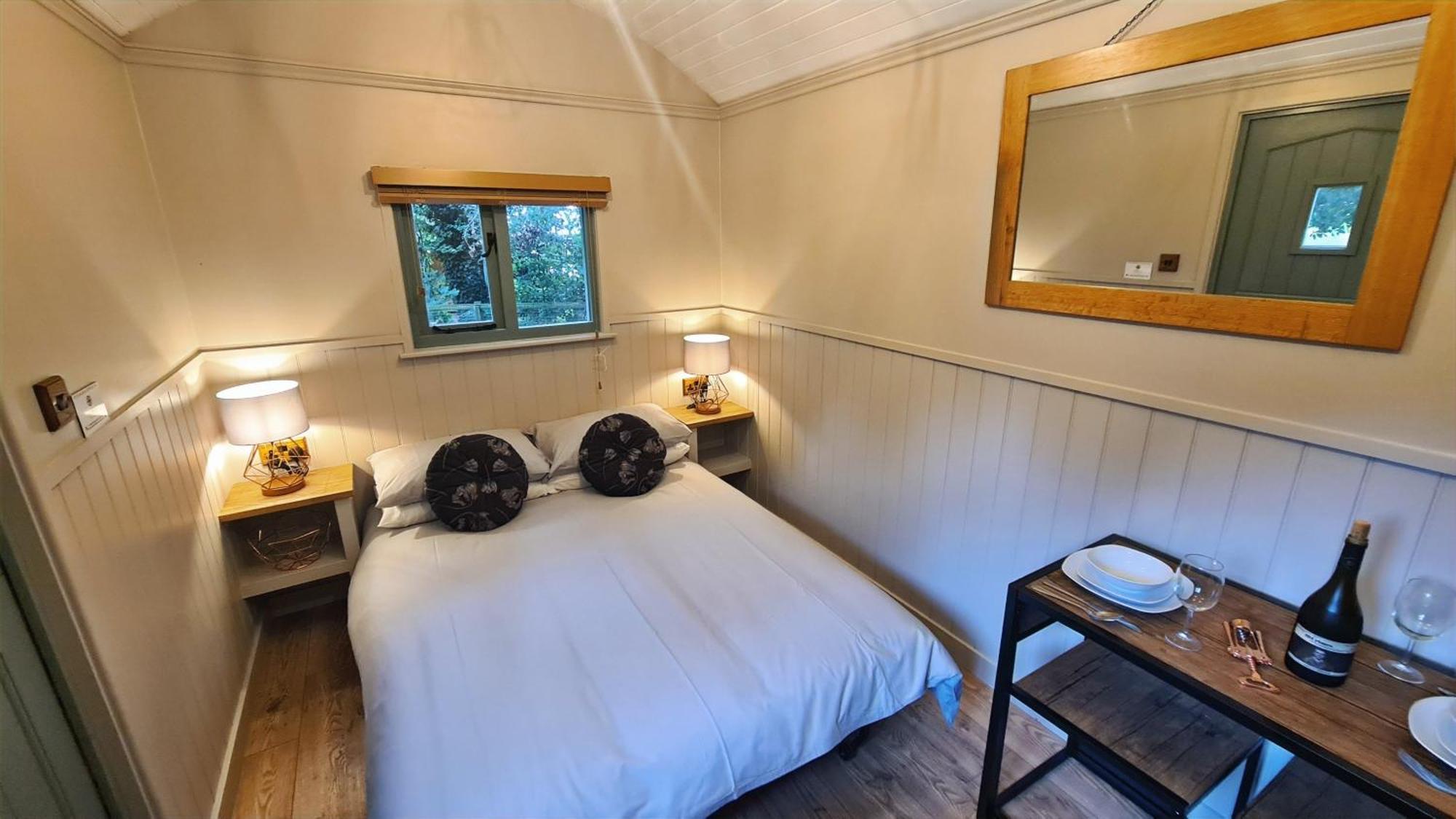 Horsley Hale Farm Glamping Hotel Ely Bilik gambar
